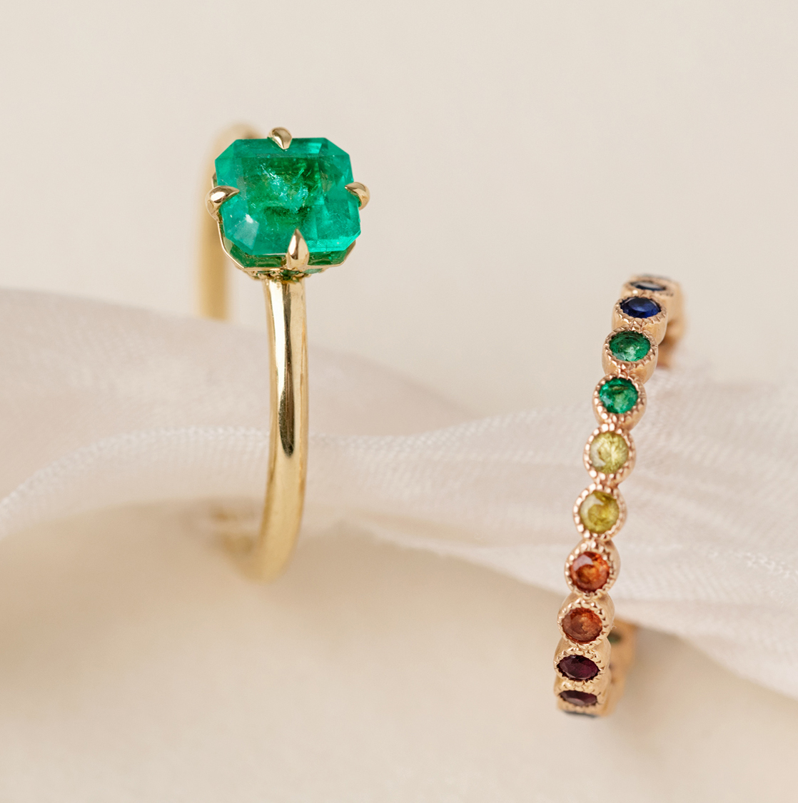 may-birthstone-emerald-engagement-ring-sofia-kaman