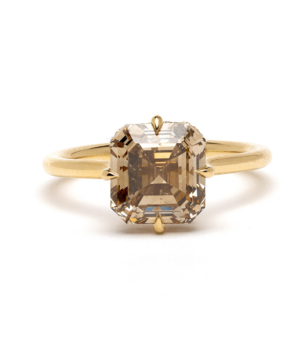 overvældende etage badminton Billie - Fancy Brown Emerald Cut Diamond Engagement Ring