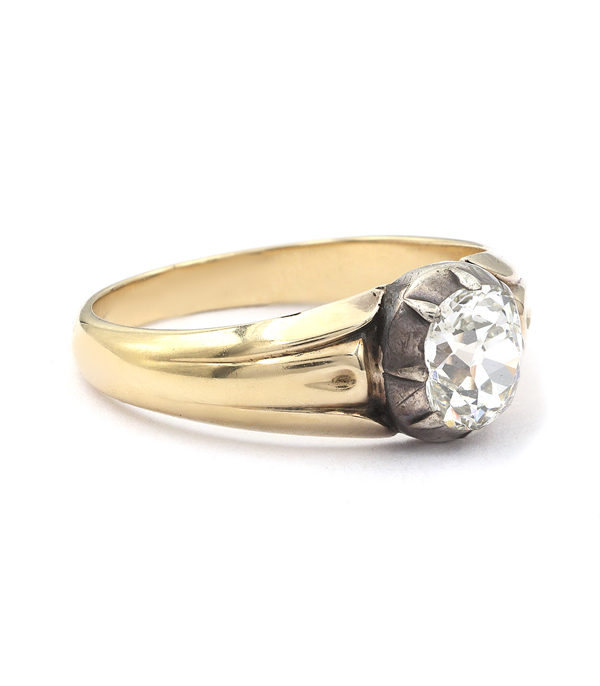 Vintate Diamond Engagement Ring